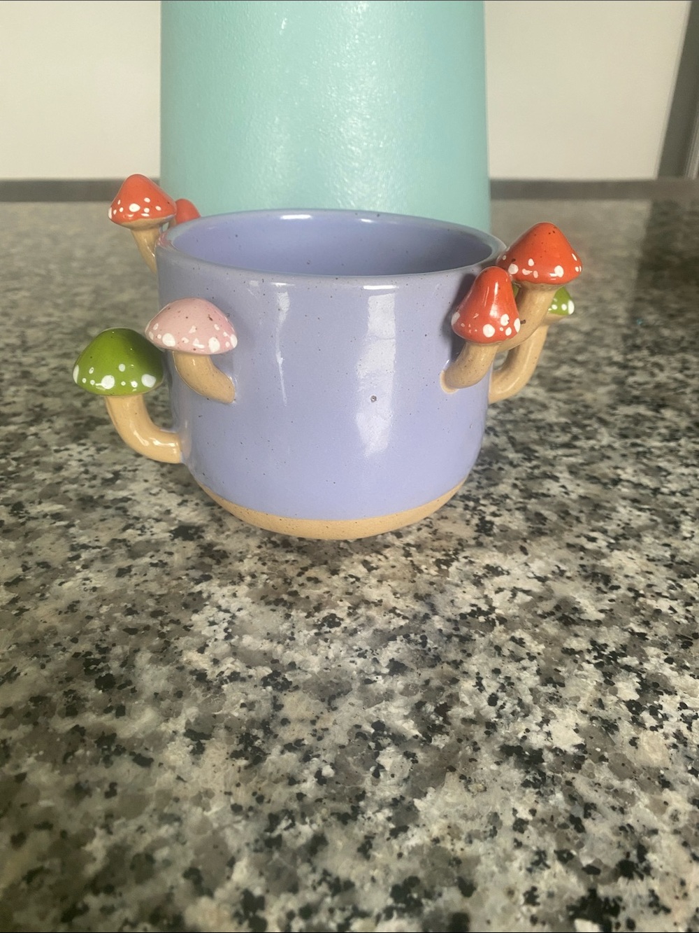 URBAN OUTFITTERS Mushroom Accent Ceramic Planter